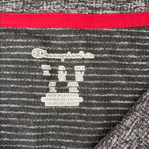 Champion elite quarter zip - Picture 2 of 3